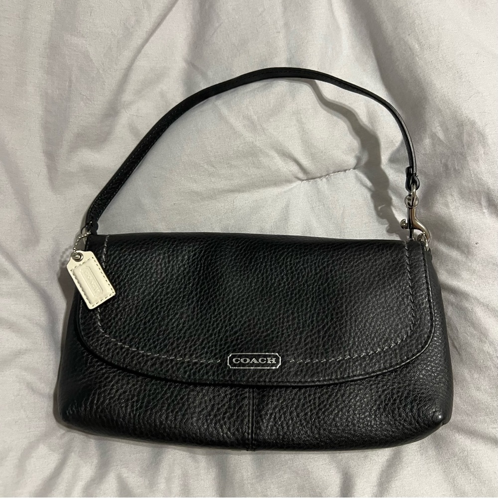 Coach black pebbled leather wristlet wallet clutch purse bag
